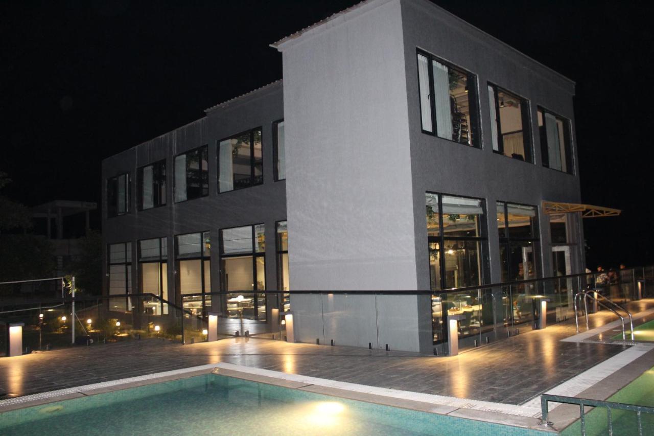 Paraiso Resort & Club Igatpuri Bagian luar foto